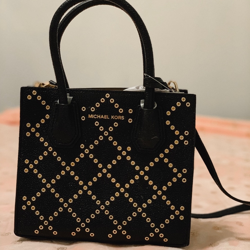 Black Mercer Michael Kors messenger